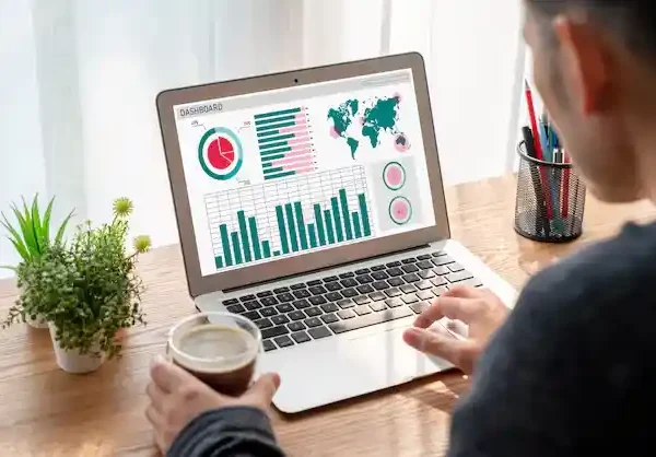 تحليل مواقع المنافسين